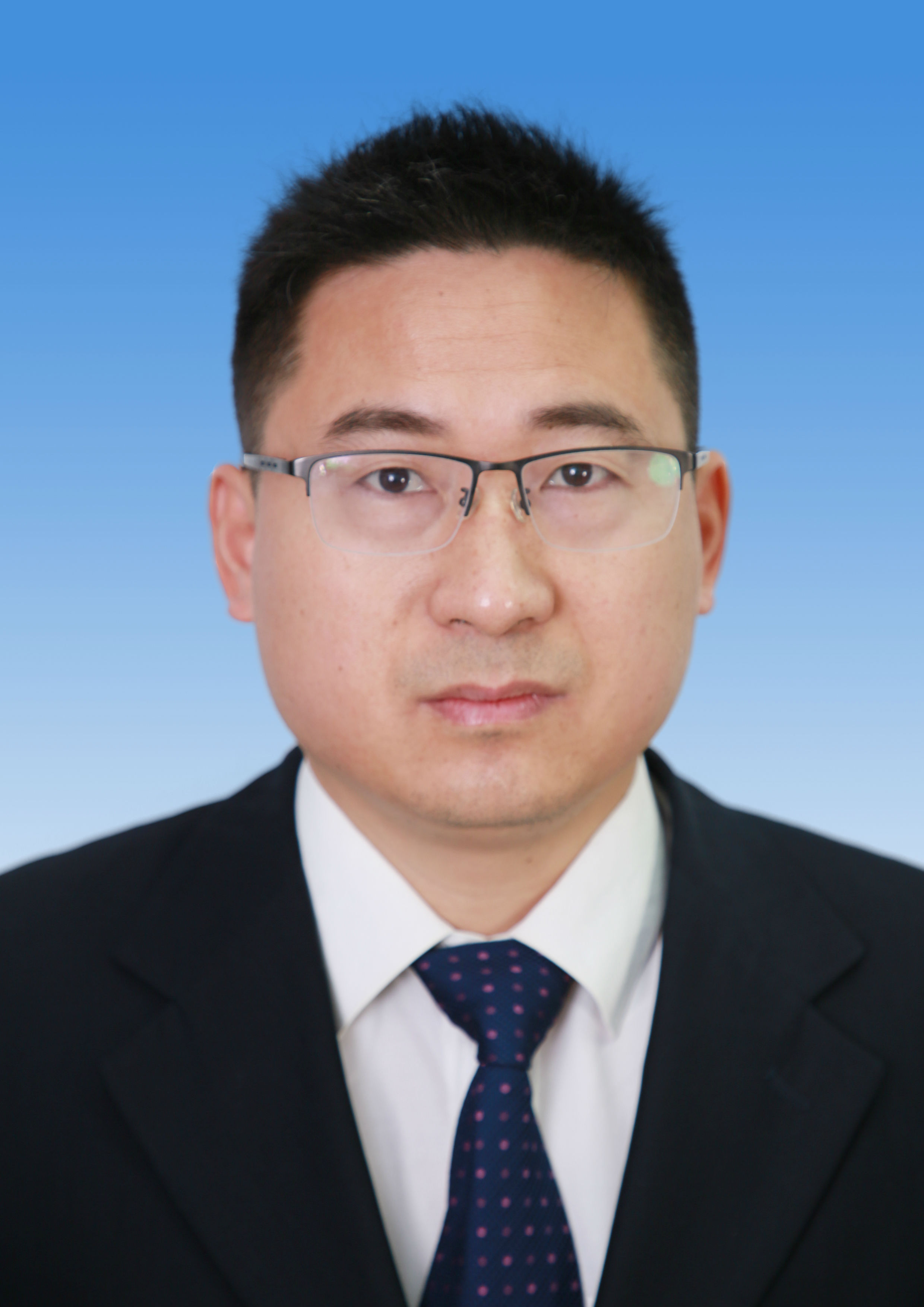 王庆华.jpg